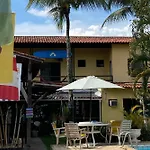 Rio Surf House Hostel e Pousada